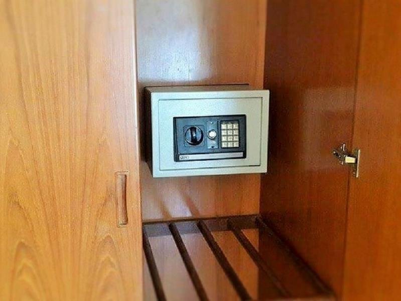 Фото Sea Falcon Hotel