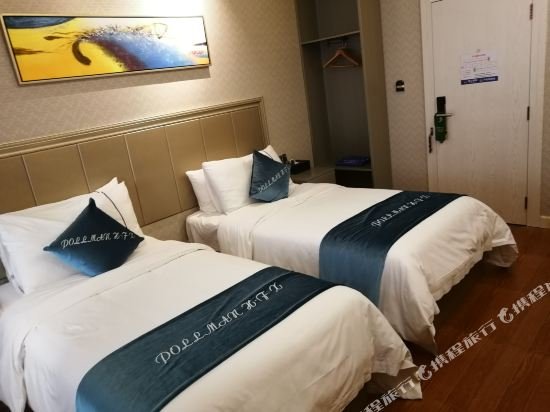 Фото Pollman Hfx Hotel