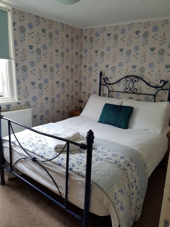 Фото Castle Guest House