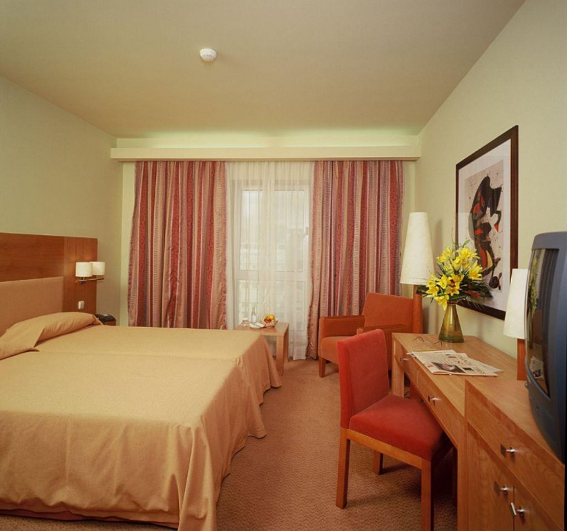 Фото Mercure Lisboa Hotel