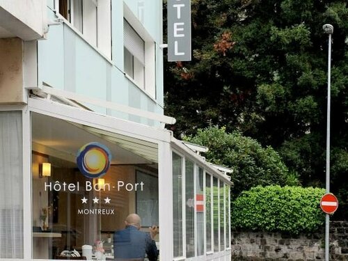 Гостиница Hotel Bon Port в Монтре