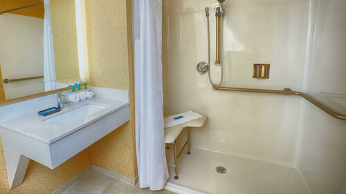 Гостиница Holiday Inn Express Bordentown - Trenton South, an Ihg Hotel в Трентоне