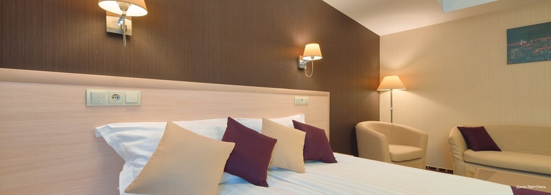 Фото Дегас Лайт