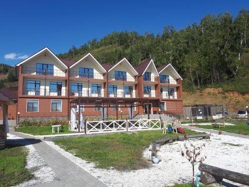 Фото отеля 2