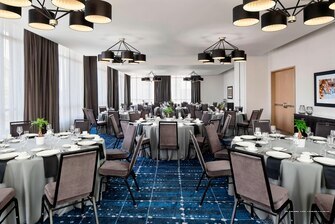 Фото The Oaklander Hotel, Autograph Collection