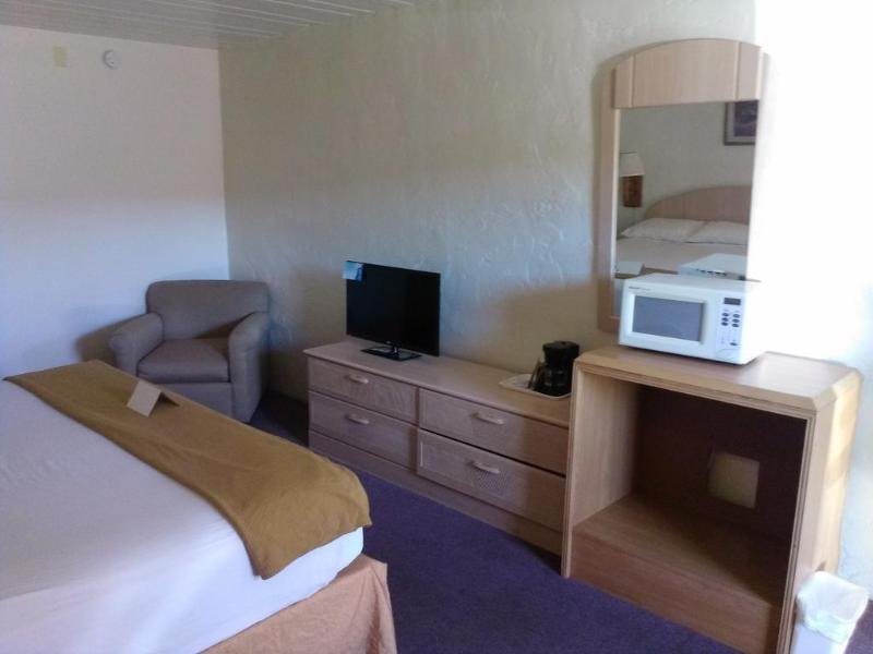 Фото Knights Inn Page