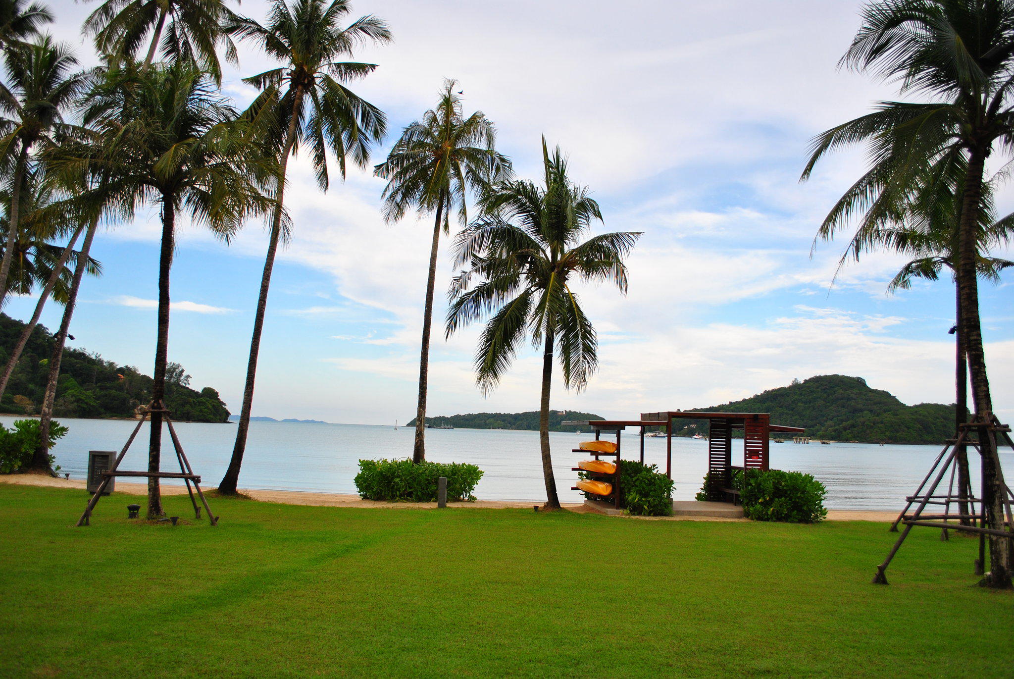 Фото Phuket Panwa Beachfront Resort