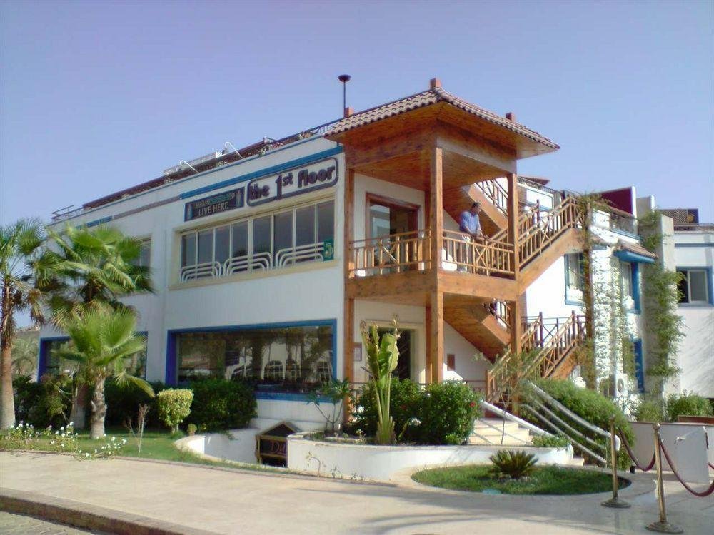 Фото Naama Blue Hotel