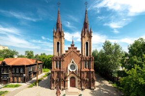 Церковь Преображения Господня (ул. Декабристов, 20, Красноярск), католический храм в Красноярске