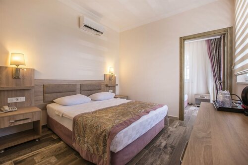 Гостиница Arsi Enfi City Beach в Джумхуриете