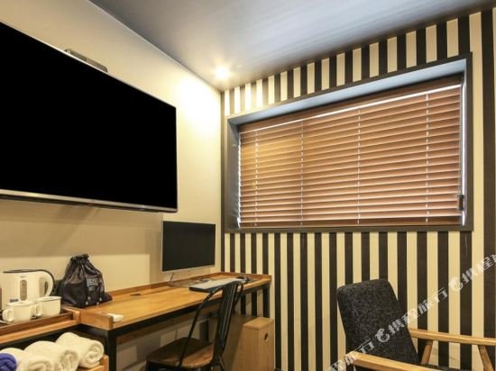 Фото Brown Dot Daeyeon