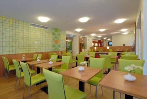 Фото B&b Hotel Frankfurt West