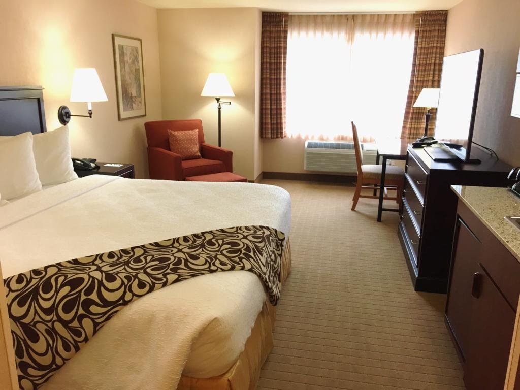 Фото Silver Cloud Inn Redmond Bellevue