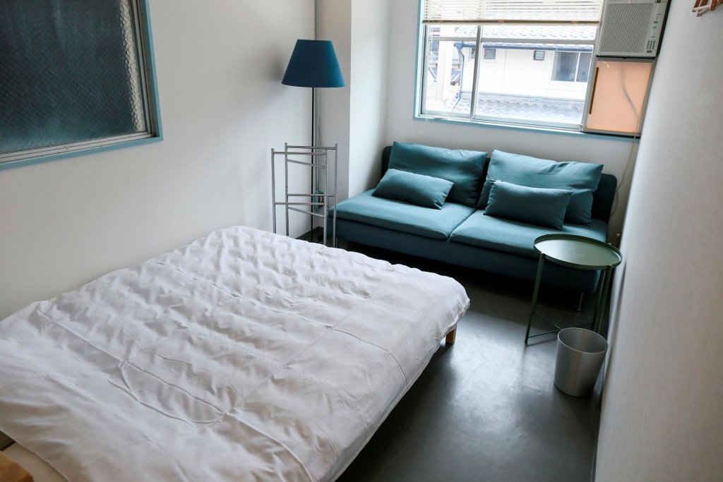 Фото Little Birds Hostel Omihachiman