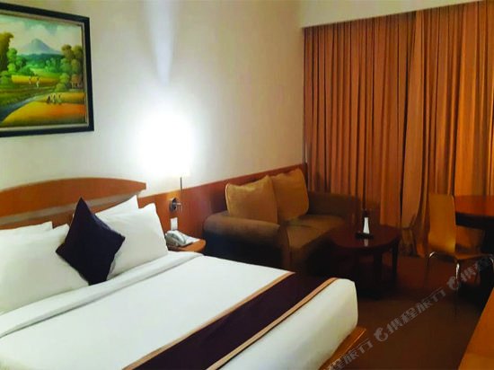 Фото Grand Suka Hotel