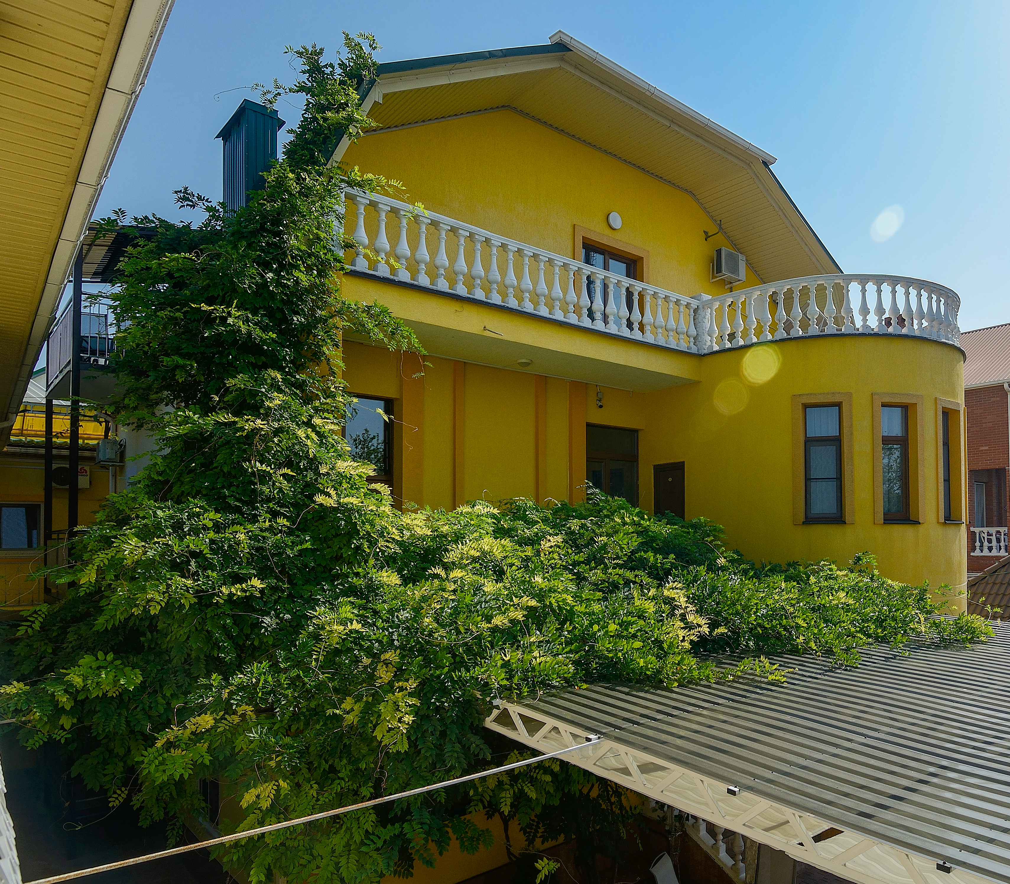 Фото Славянский