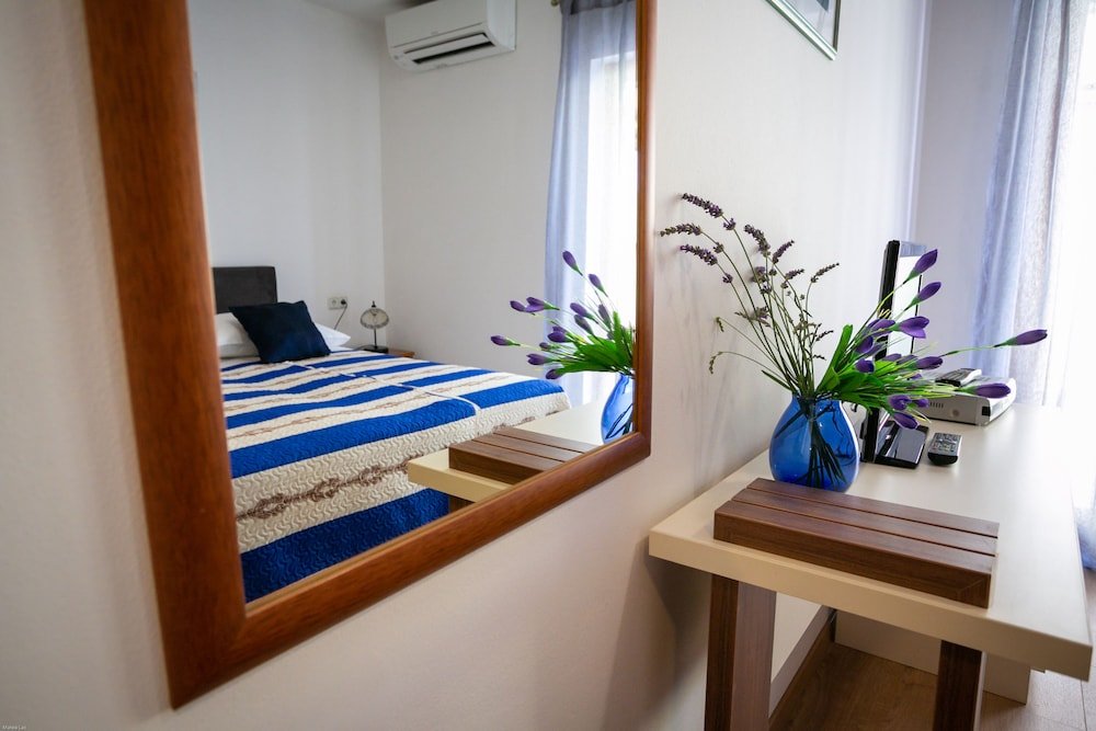 Фото Pansion Exclusive