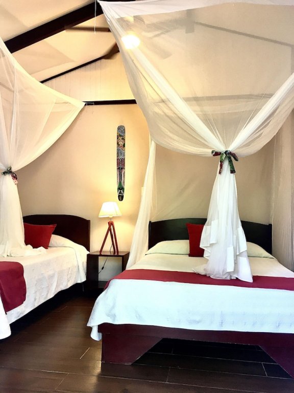 Фото Hotel El Encanto