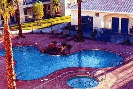 Malibu Bay Suites