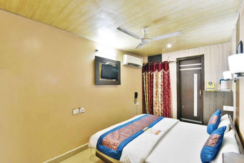 Фото Hotel Singh International