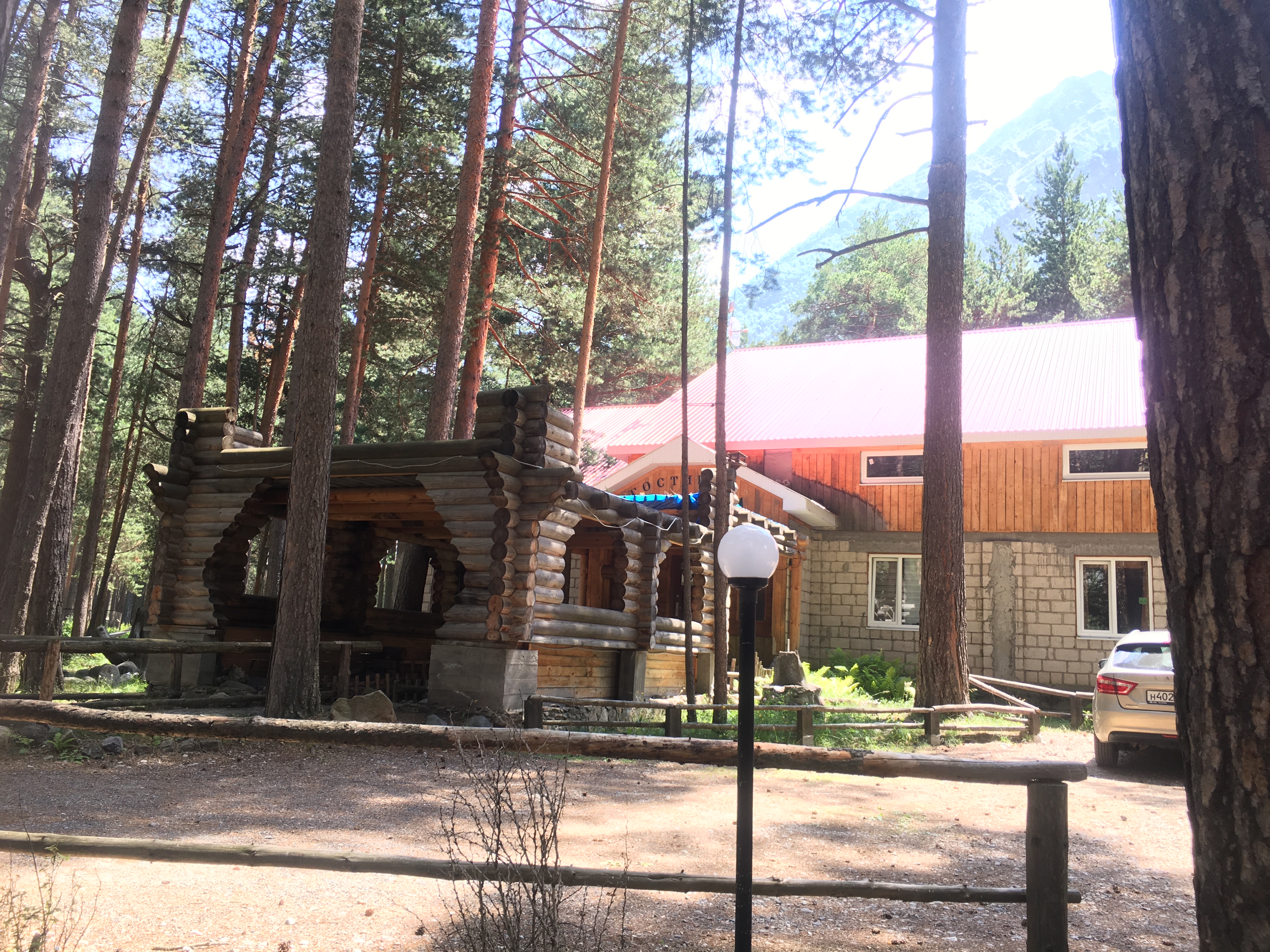 Фото Эльбрус Марал