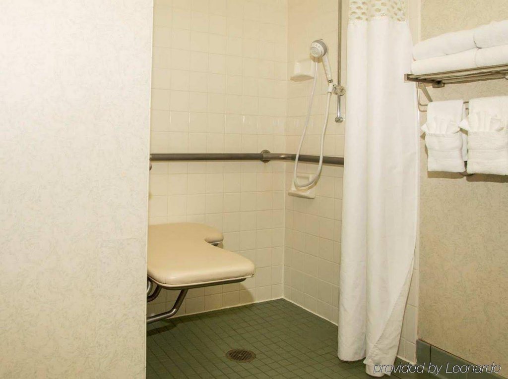 Фото Hampton Inn Frankfort