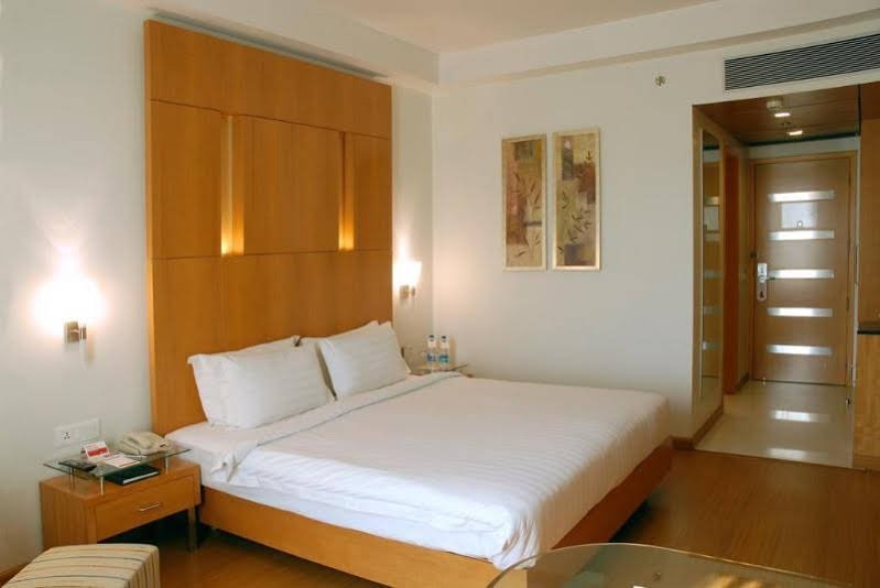 Фото Ramada by Wyndham Jaipur
