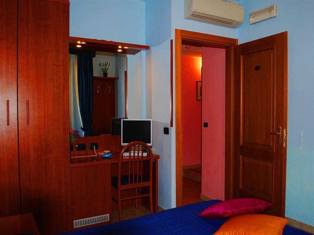 Фото AD Hoc Domus