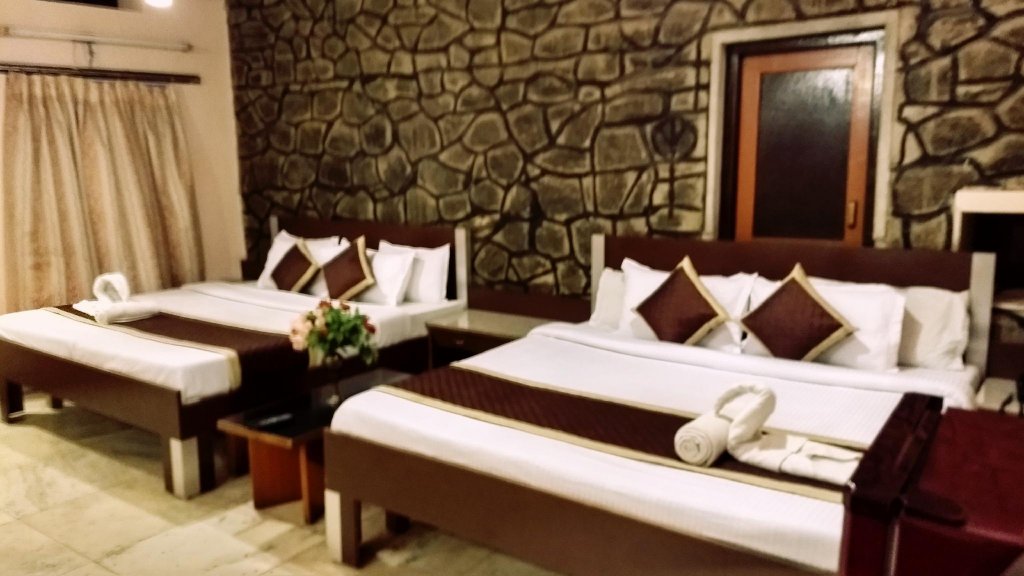 Фото Eminence - Palm Residency