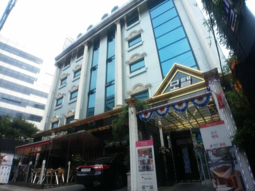 Гостиница Benhur Motel Jongno в Сеуле