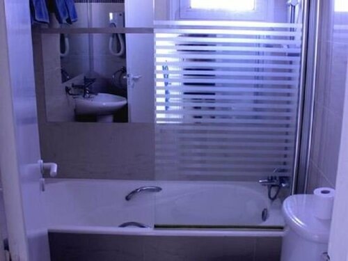 Апартаменты Paphinia Seaview Apartments в Пафосе