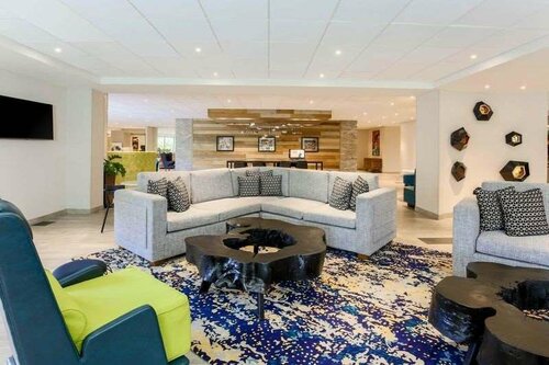 Гостиница DoubleTree by Hilton Austin - University Area в Остине