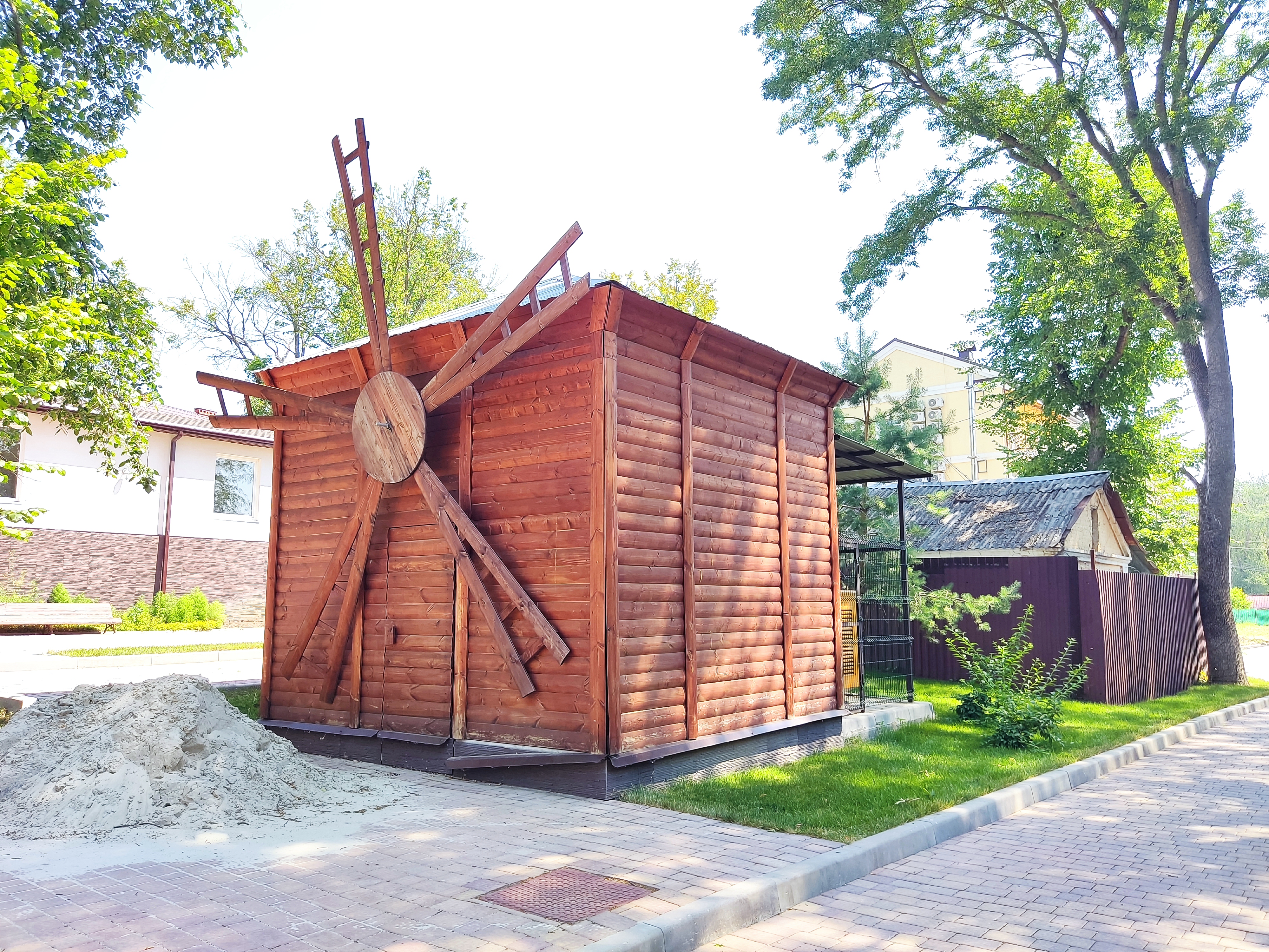 Фото Ростовский