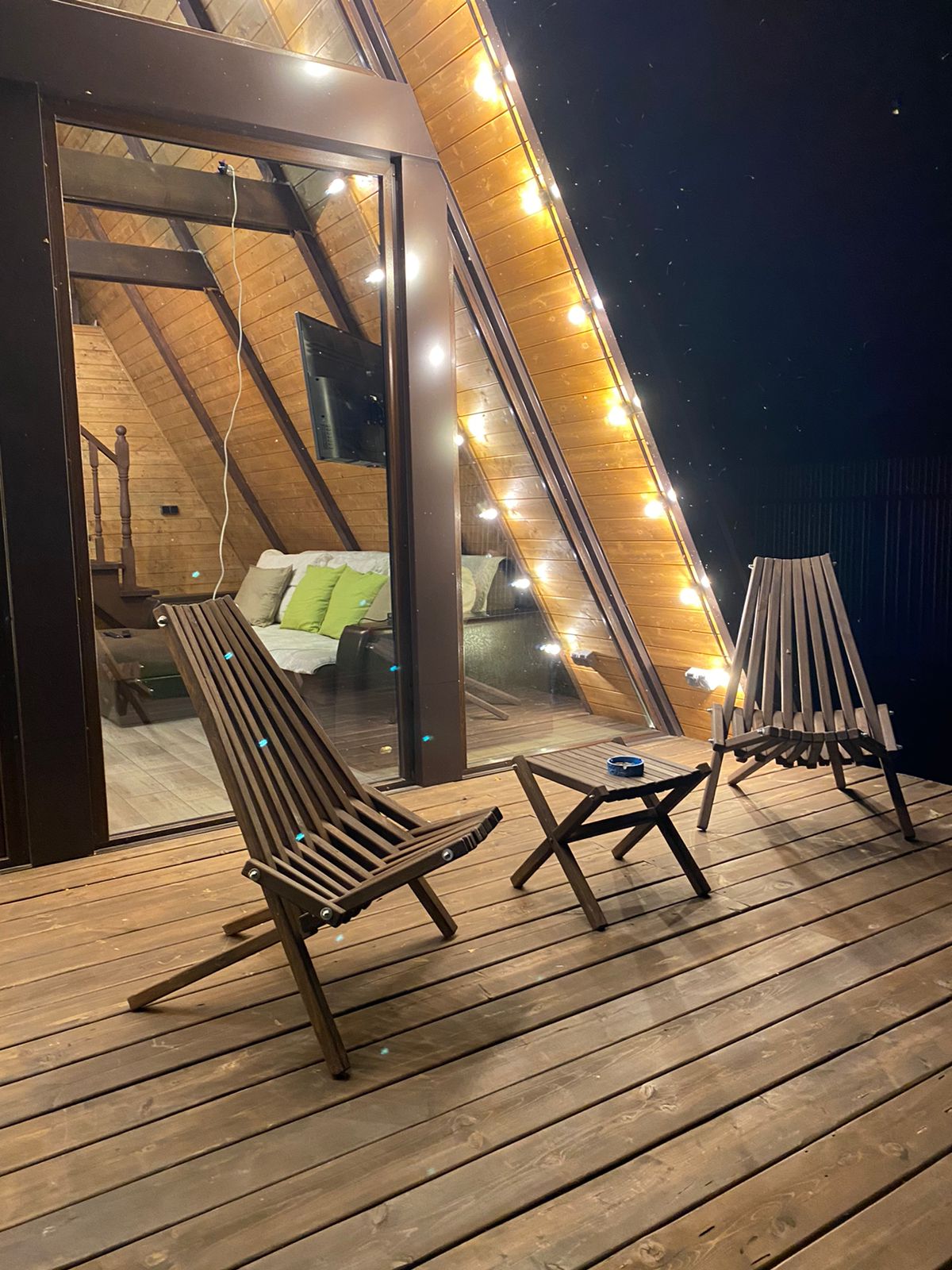 Фото Шалаш у озера