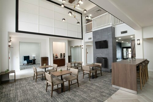 Гостиница Staybridge Suites Oklahoma City Airport by Ihg в Муре