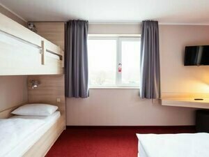 Гостиница Serways Hotel Weiskirchen Nord в Хайнбурге