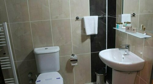 Гостиница Resmina Hotel в Тушбе