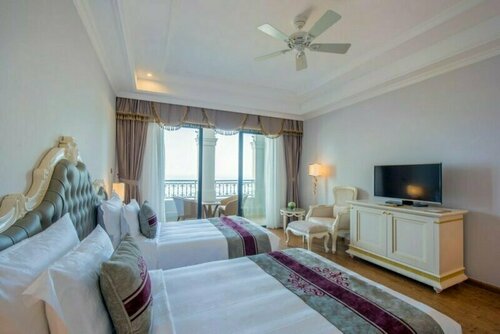 Гостиница Vinpearl Discovery Ha Tinh в Провинции Хатинь