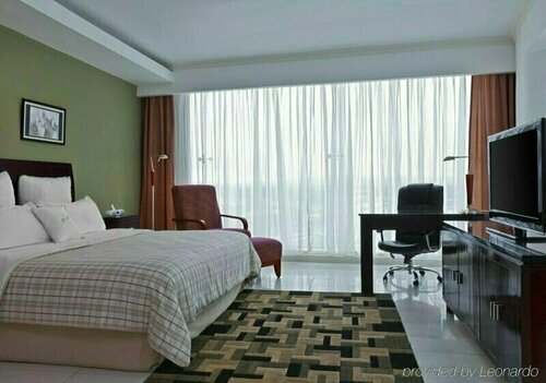 Гостиница Sand Diamond Hotel в Колоне