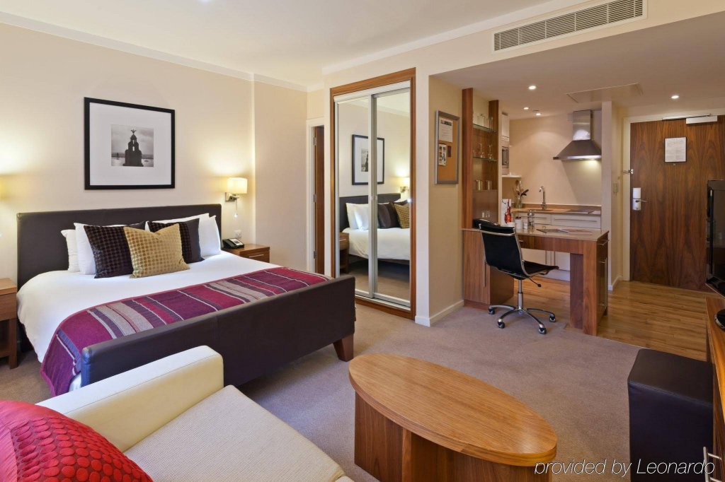 Фото Staybridge Suites Liverpool, an Ihg Hotel