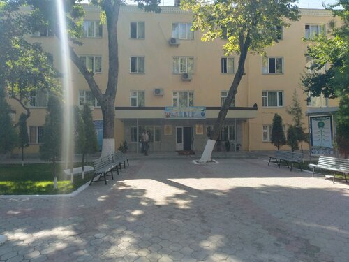 Talaba yotoqxonada sikilyapti (foto)