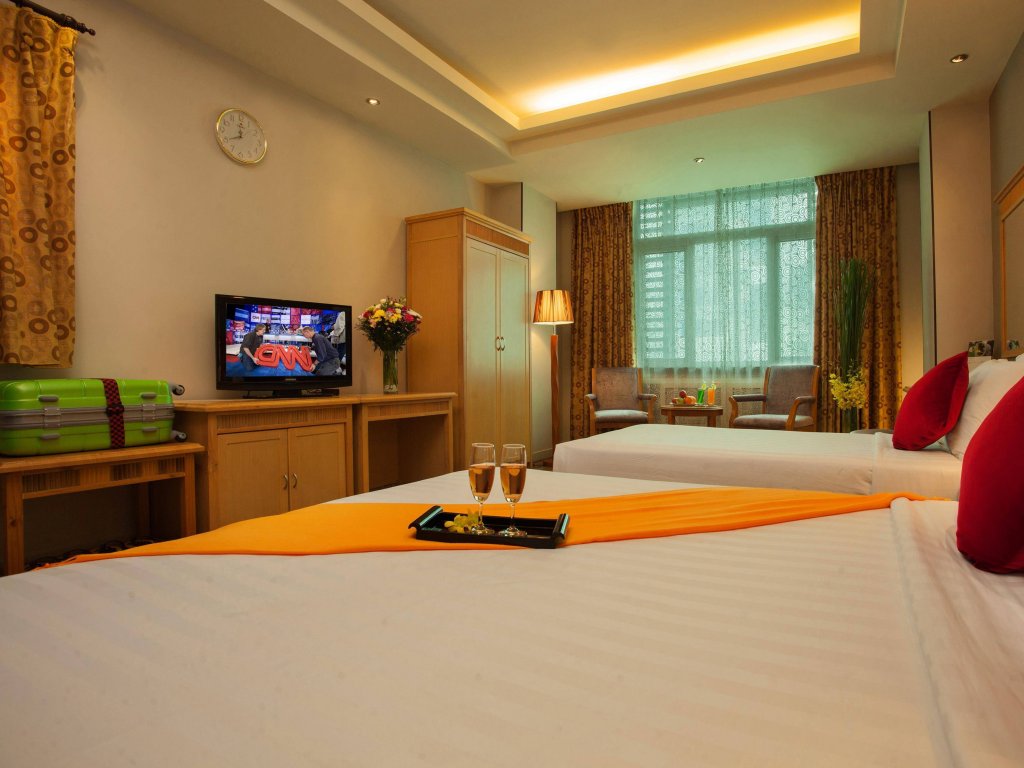 Фото Silverland Min Hotel