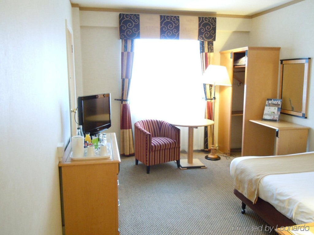 Фото Crowne Plaza London - Kings Cross, an Ihg Hotel