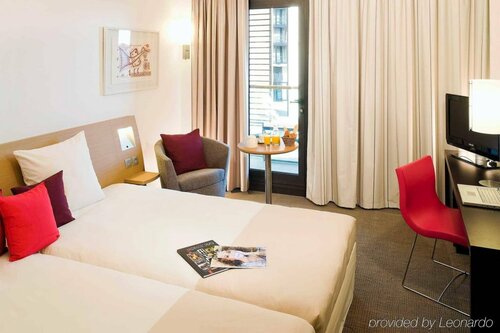 Внешний вид отеля Novotel Monte Carlo в Монако, фото 3