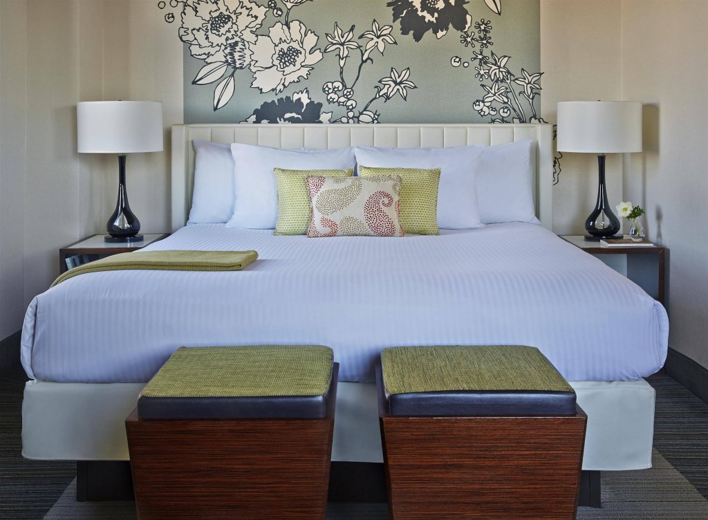 Фото Stewart Hotel