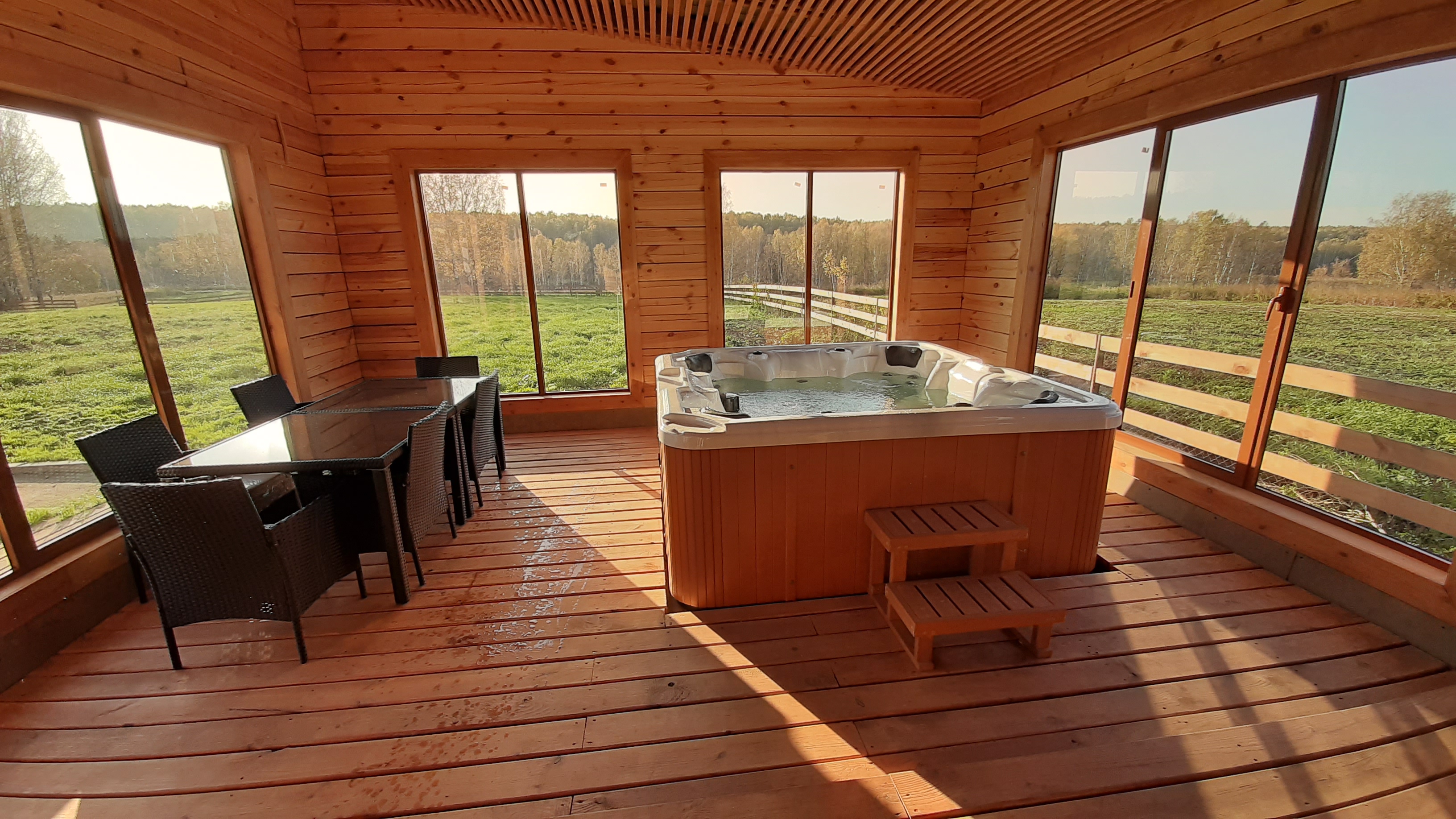 Фото Земляничная поляна