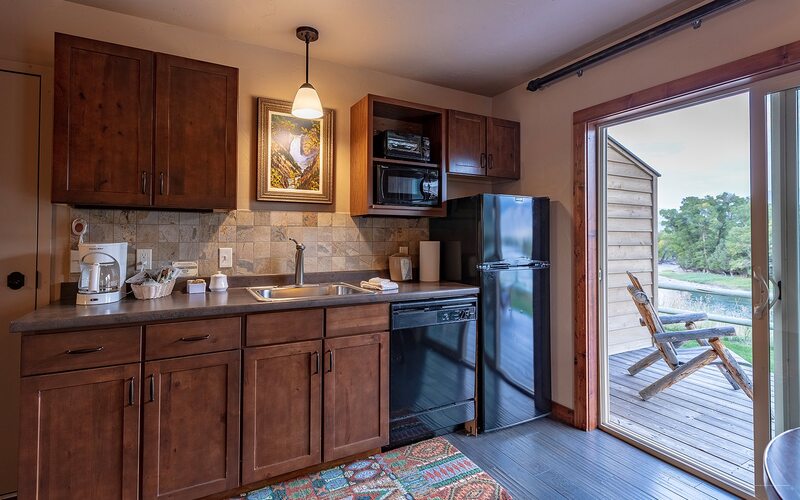 Фото Yellowstone Valley Lodge, Ascend Hotel Collection