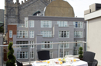 Фото Le Saint-Sulpice Hotel Montreal