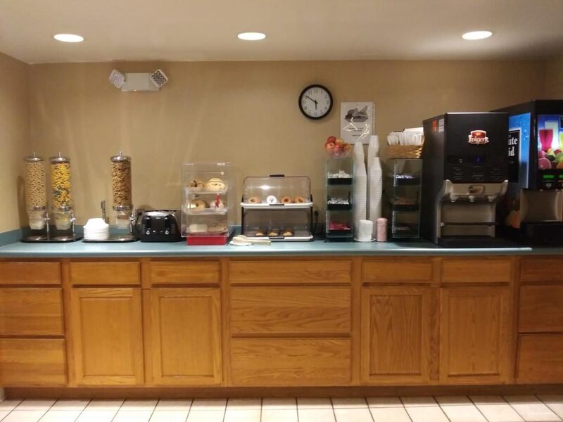 Фото Best Way Inn Madison