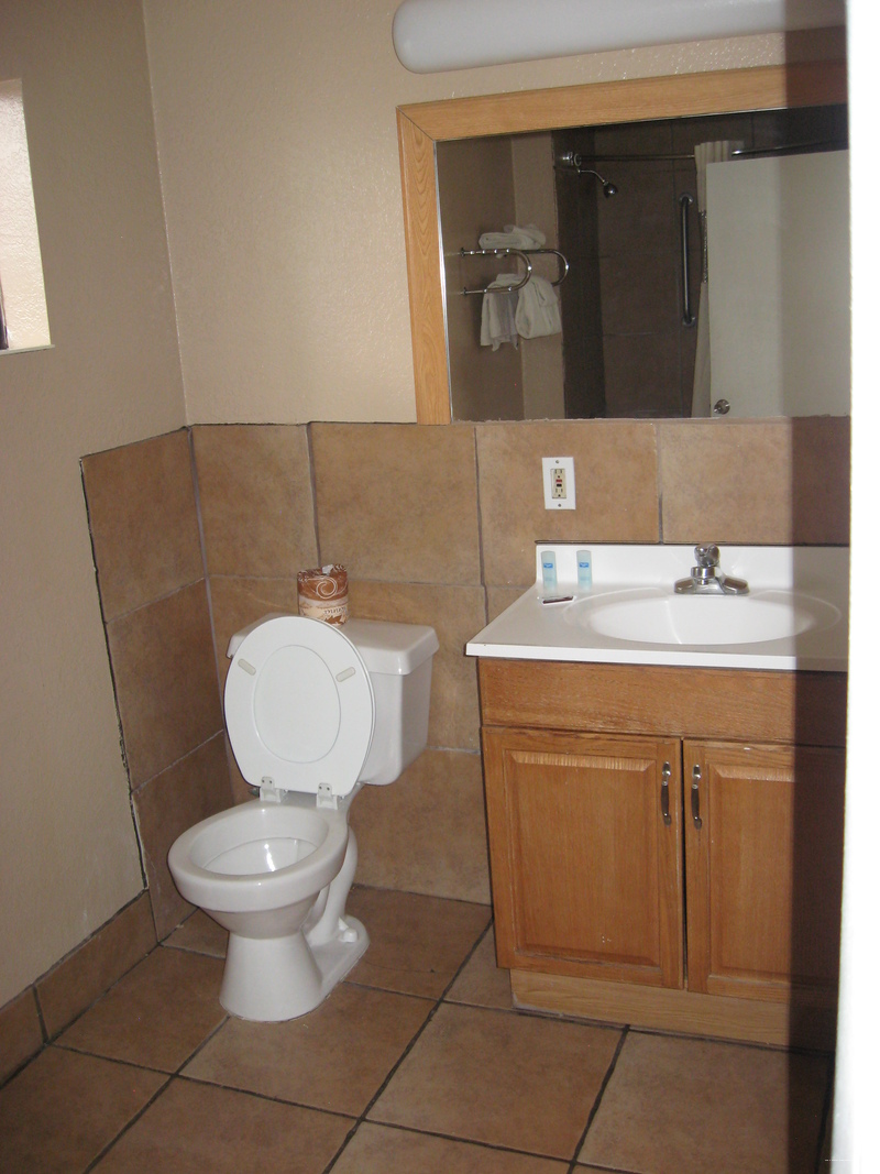 Фото The L Motel